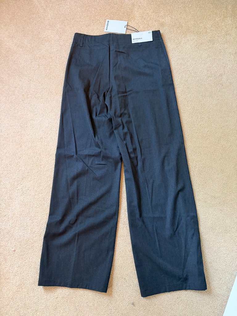 Bershka Wide Leg Pants — image 2 of 3